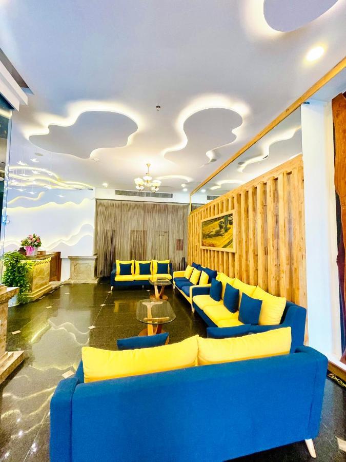 Romance Hotel Hue Exterior foto