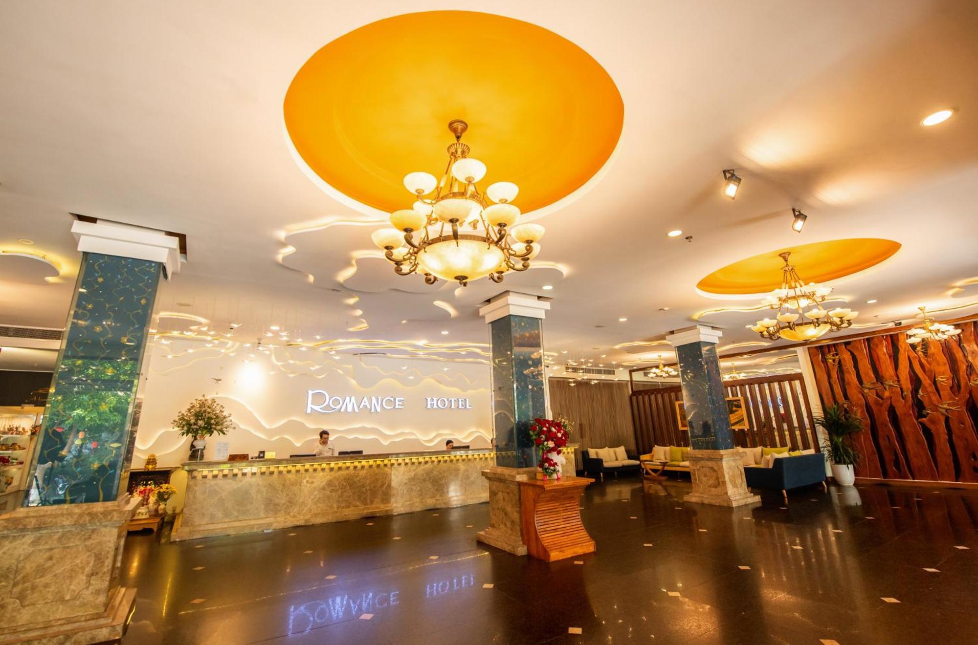 Romance Hotel Hue Exterior foto